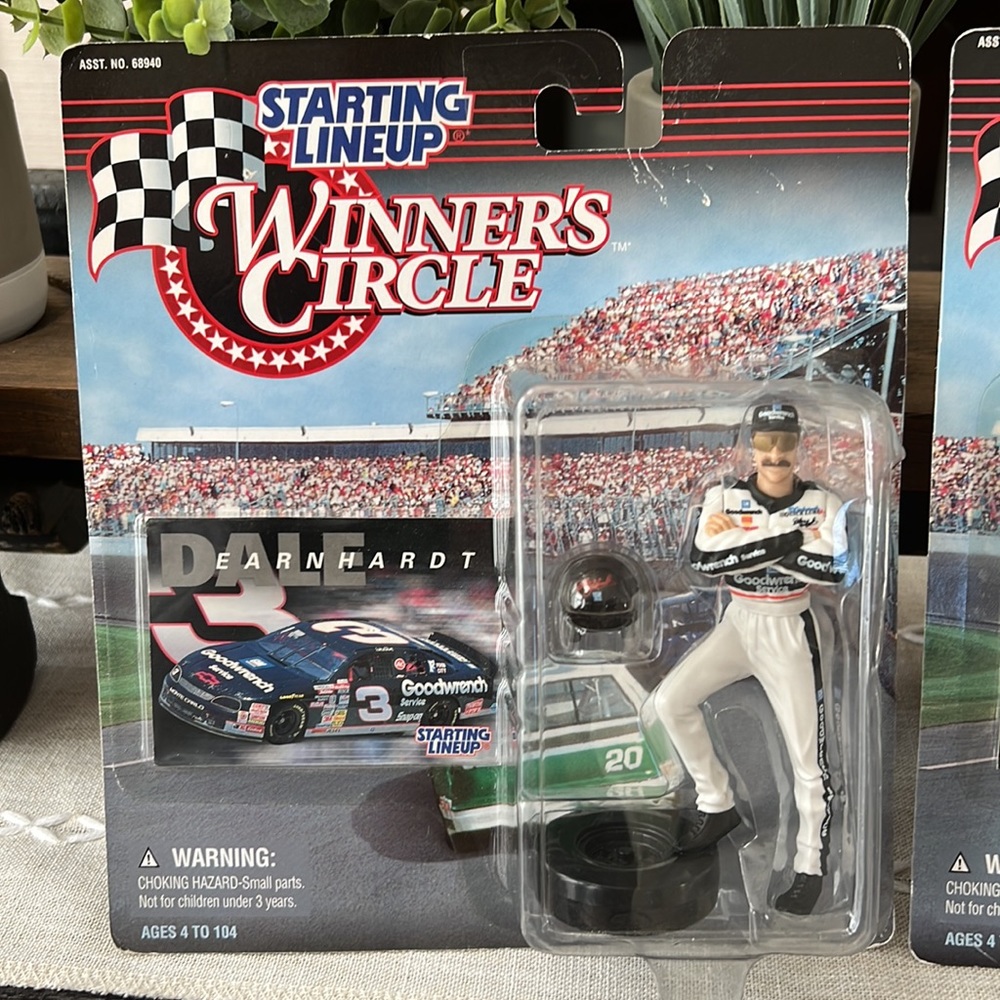 NASCAR Collection Lot - Picture 4 of 7